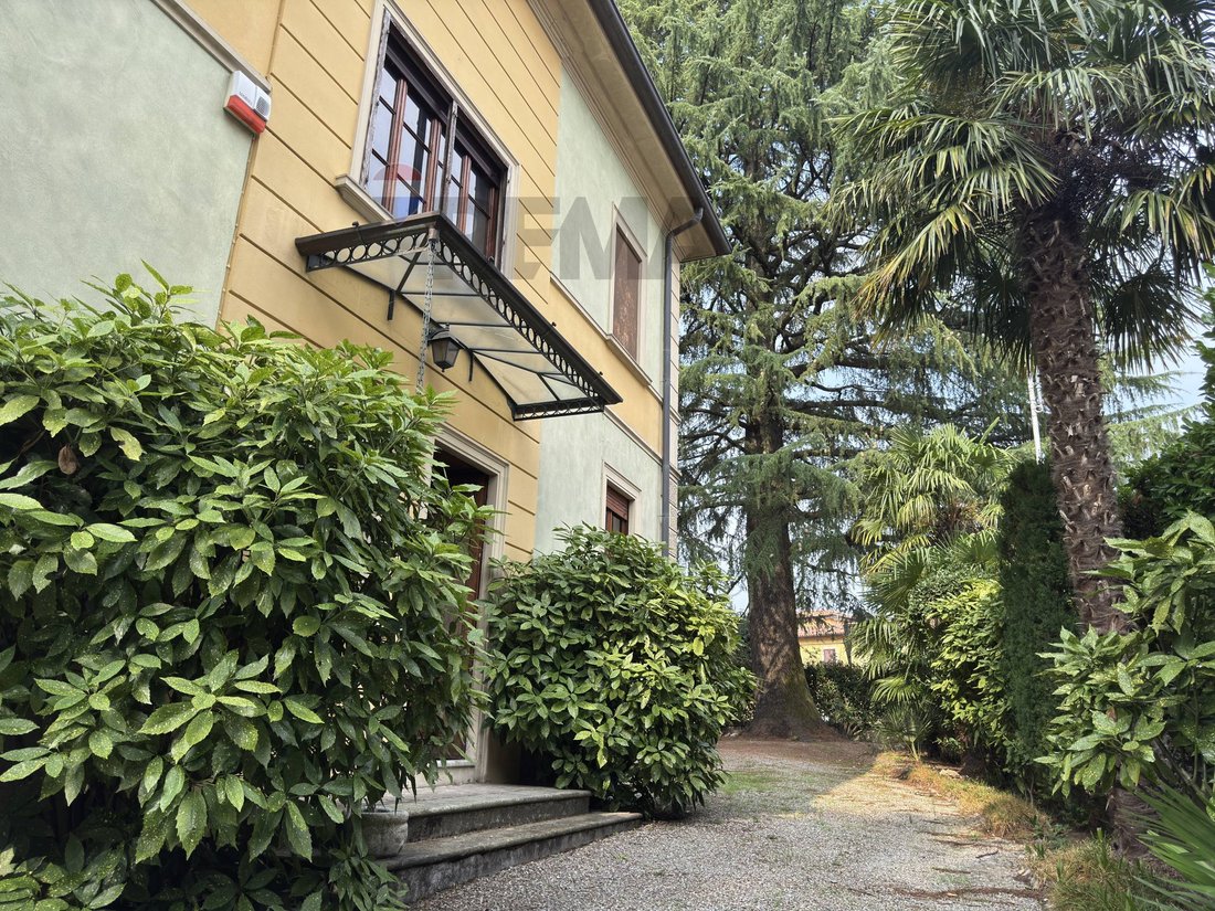 Villa in Viggiù, Lombardy, Italy 3 - 18945104