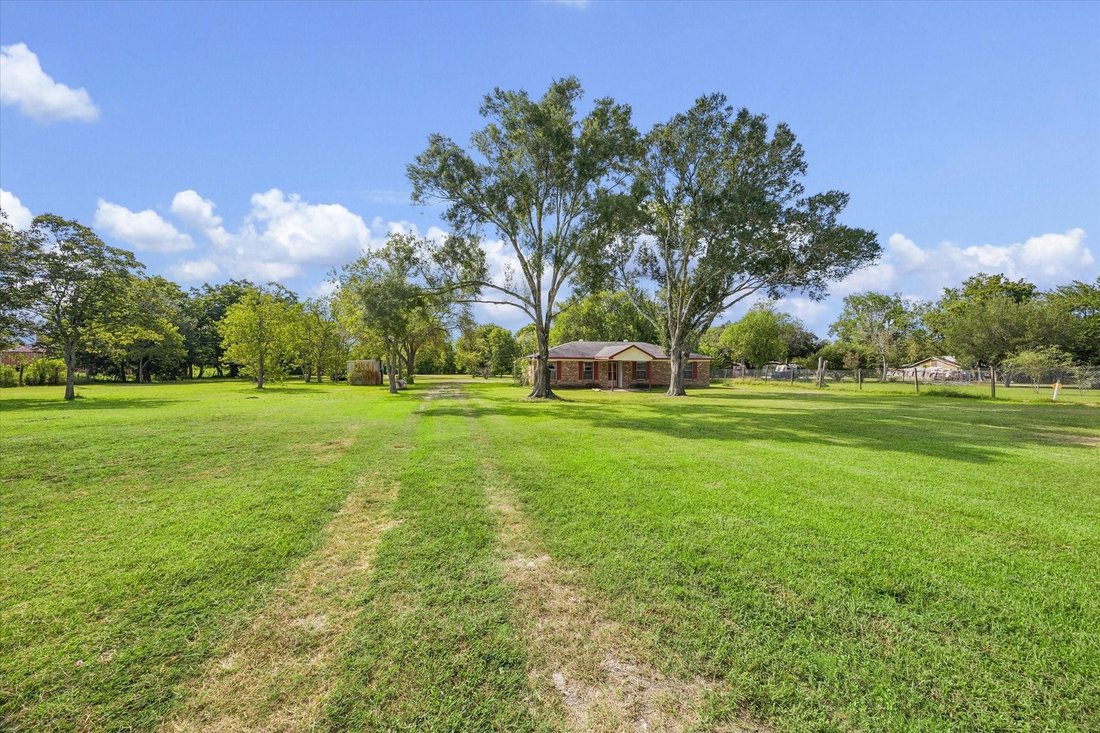 House in Pearland, Texas, United States 2 - 18943612
