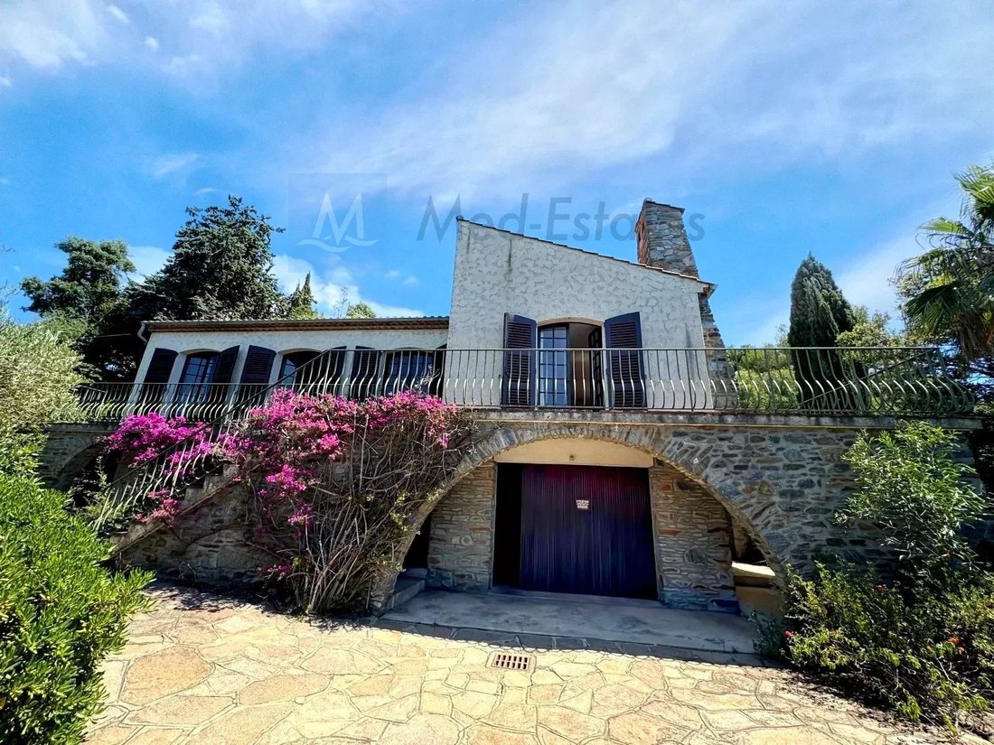 Villa in La Croix-Valmer, Provence-Alpes-Côte d'Azur, Frankreich 2 - 17038877