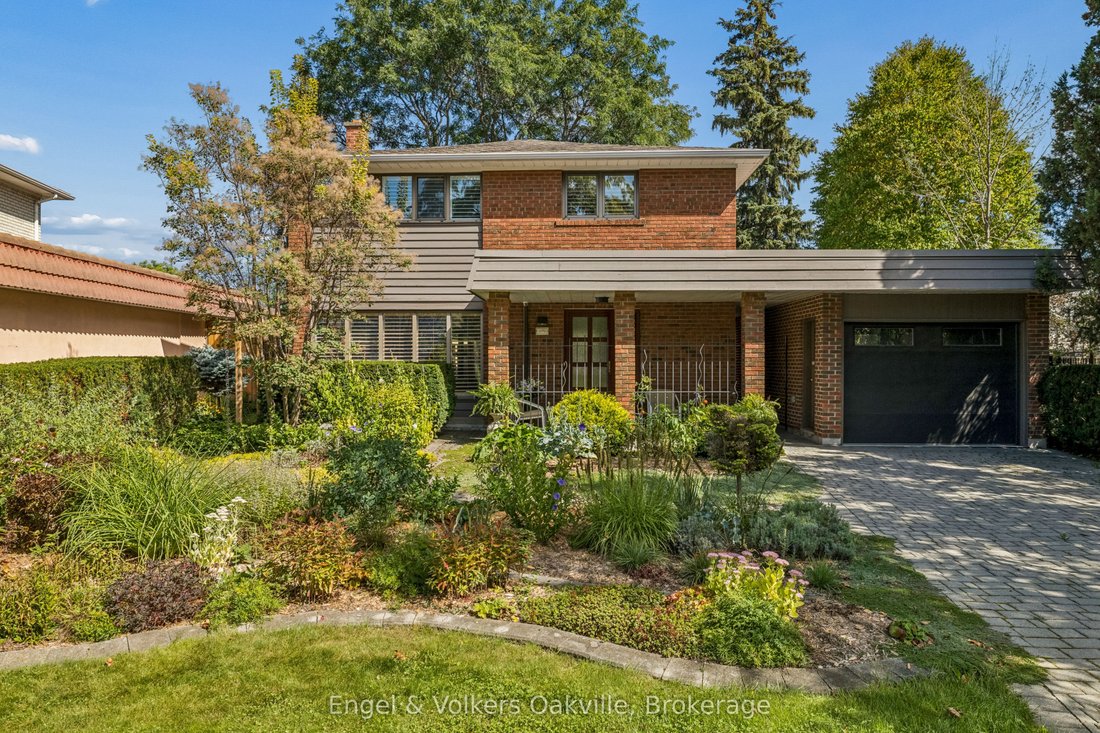 House in Mississauga, Ontario, Canada 2 - 18944035