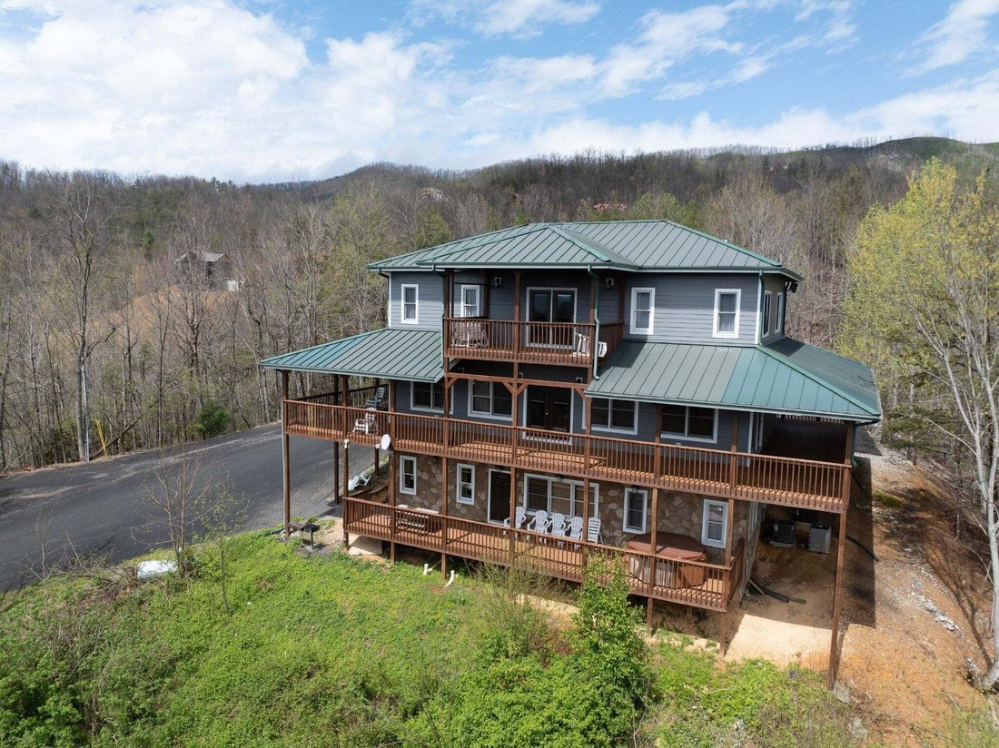 House in Gatlinburg, Tennessee, United States 3 - 18942525