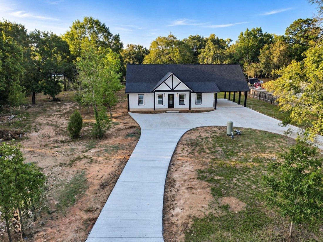 House in Pinehurst, Texas, United States 2 - 18638336