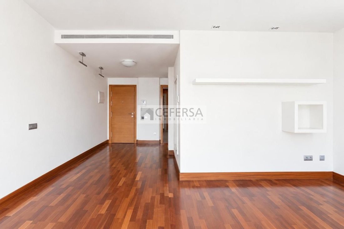 Apartment in Eixample, Barcelona, Spain 4 - 18939292