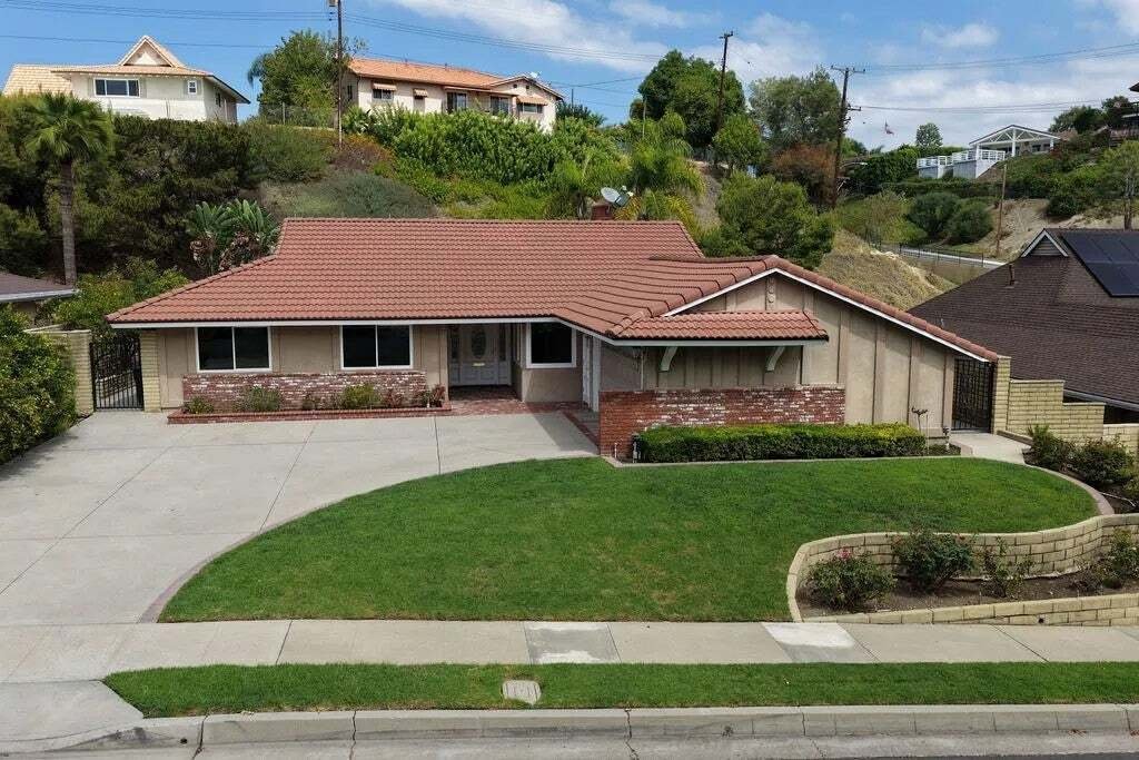 House in Orange, California, United States 4 - 18943335