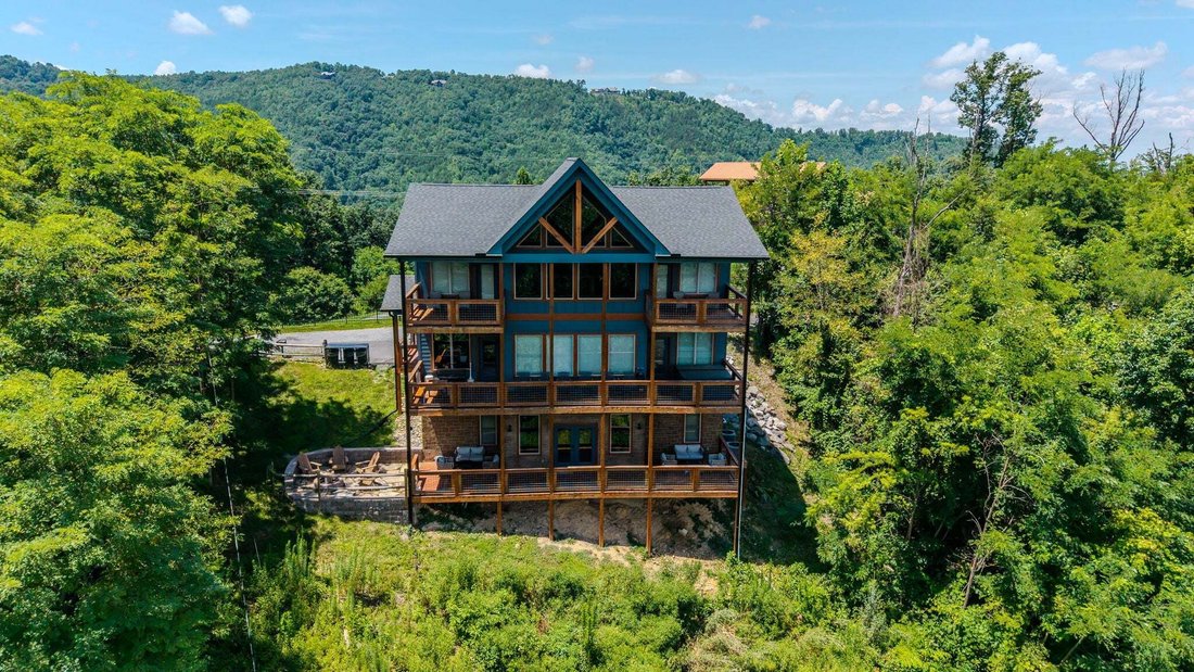 House in Gatlinburg, Tennessee, United States 1 - 18942482