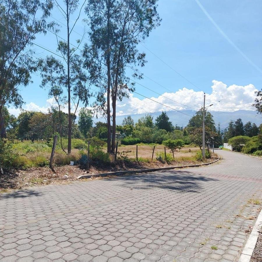 Land in Quito, Pichincha, Ecuador 4 - 18941482