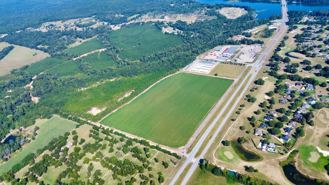 Land in Eufaula, Alabama, United States 2 - 18939442