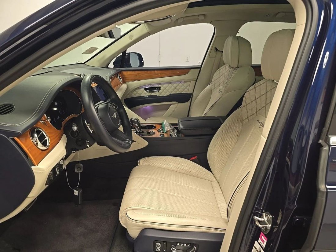 Suv in Jacksonville, FL, United States 4 - 18944753
