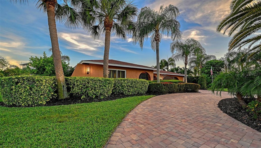 House in Sarasota, Florida, United States 5 - 18942945