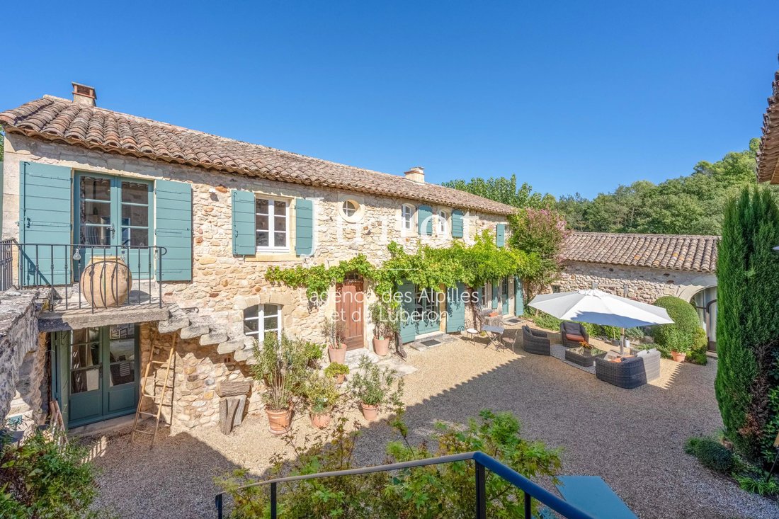 Country House in Goult, Provence-Alpes-Côte d'Azur, France 1 - 18944119