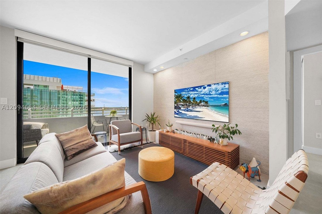 Condo in Miami Beach, Florida, United States 3 - 18943012