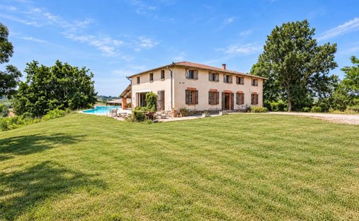 Villa in Le Pin-Murelet, Occitania, France 1