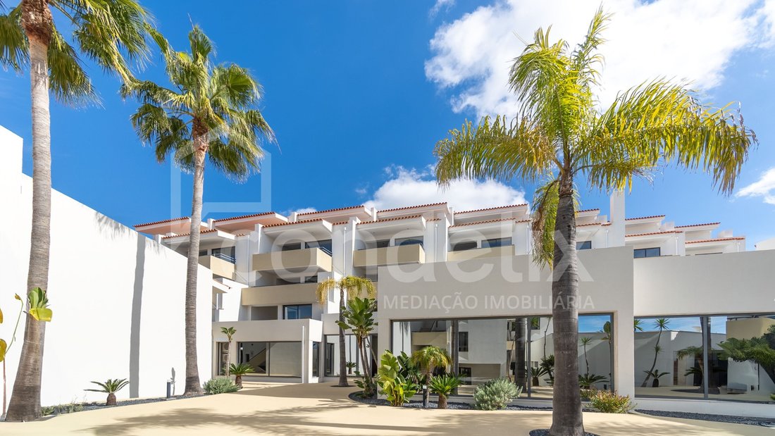 Apartment in Vilamoura, Quarteira, Algarve 1 - 18944284