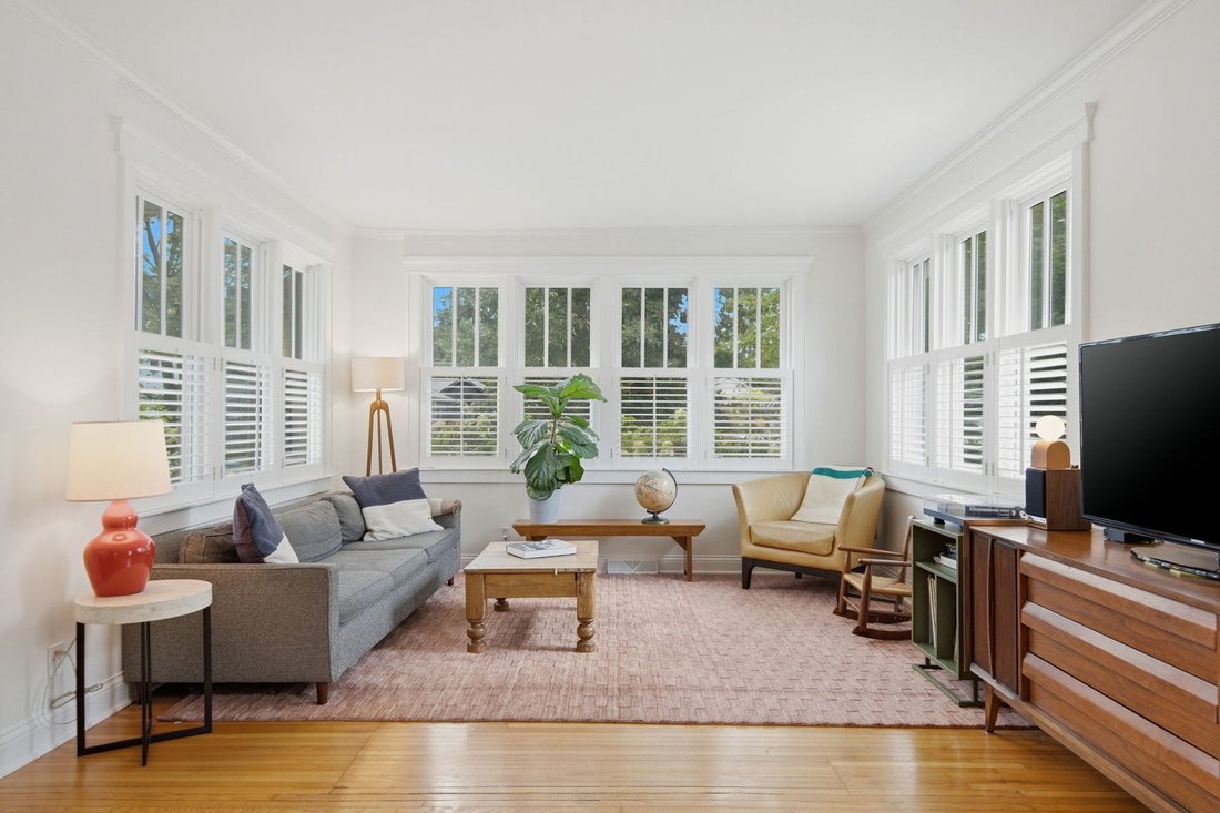 House in Downers Grove, Illinois, United States 3 - 18943181