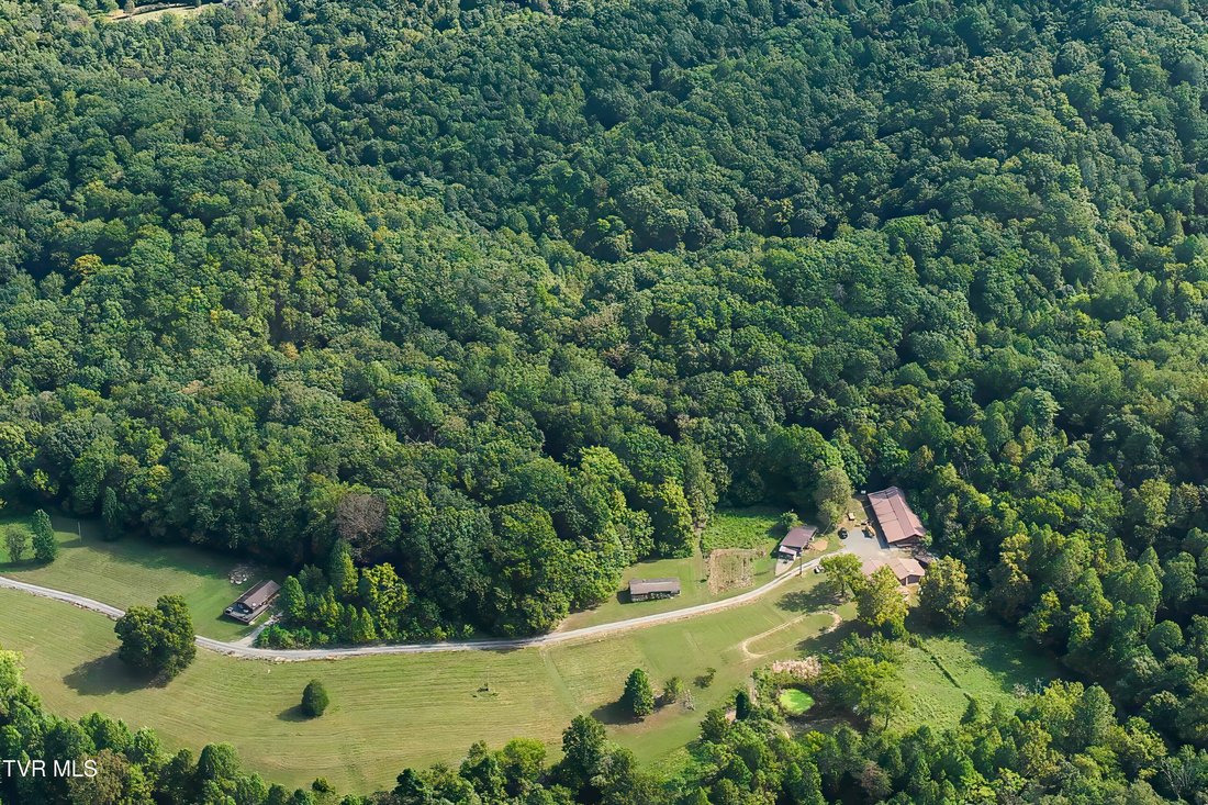 House in Rogersville, Tennessee, United States 2 - 18941833