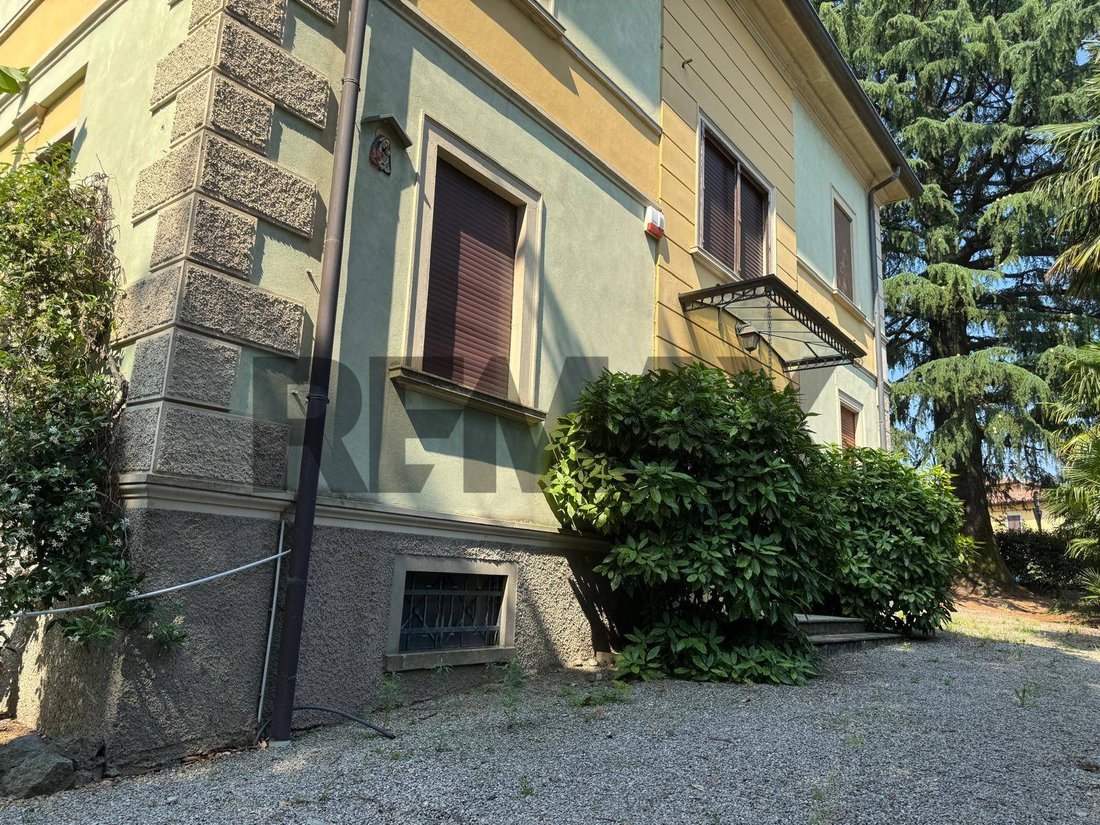 Villa in Viggiù, Lombardy, Italy 5 - 18945104