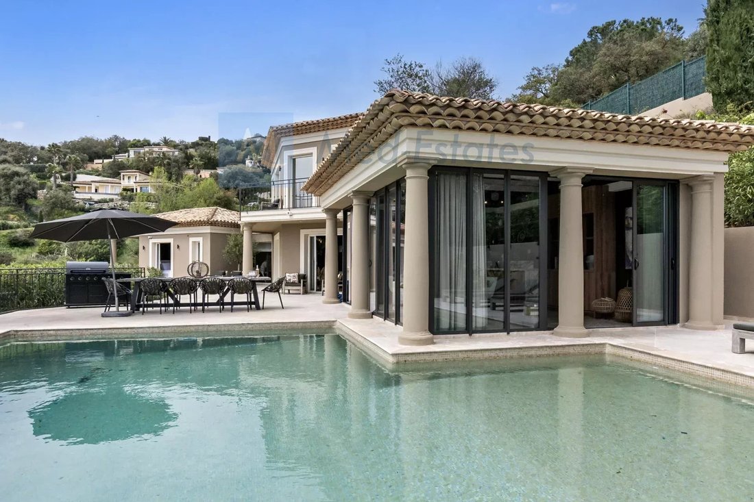 Villa à Nartelle-Noyer-Bellevue-bd des Sardinaux, Sainte-Maxime, France 2 - 16798351