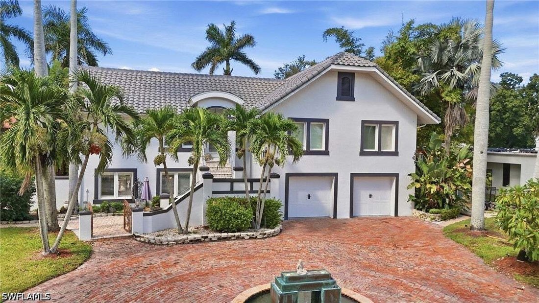 House in Fort Myers, Florida, United States 1 - 18941931