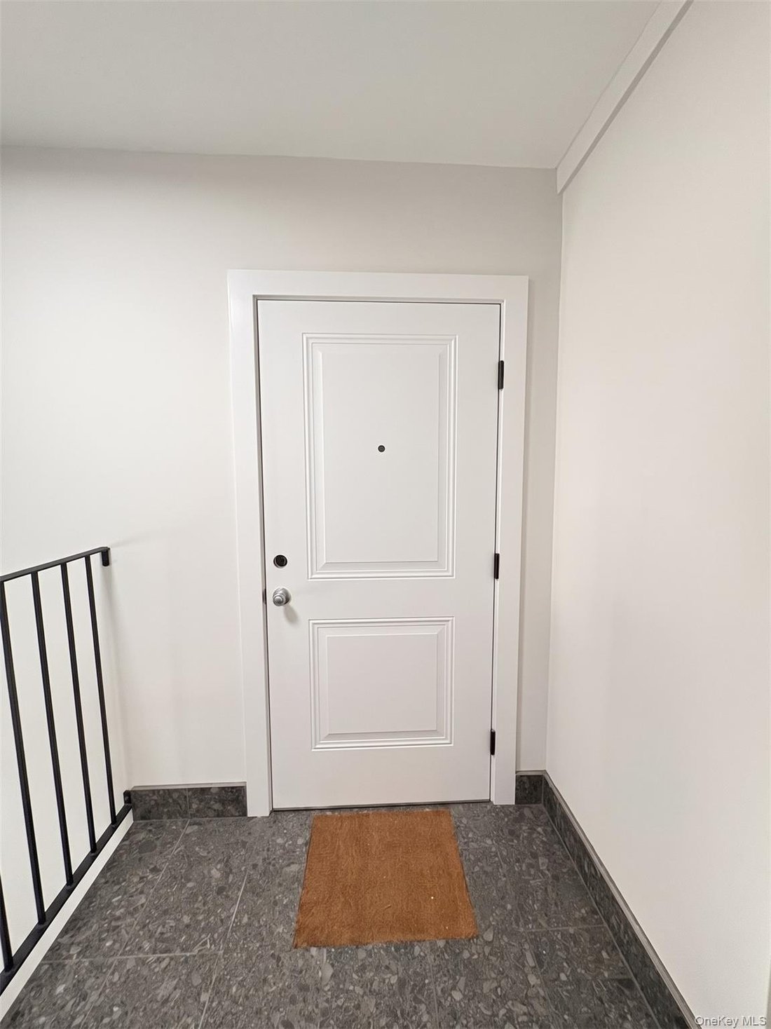 Manhasset, New York, United States 3 - 18943767