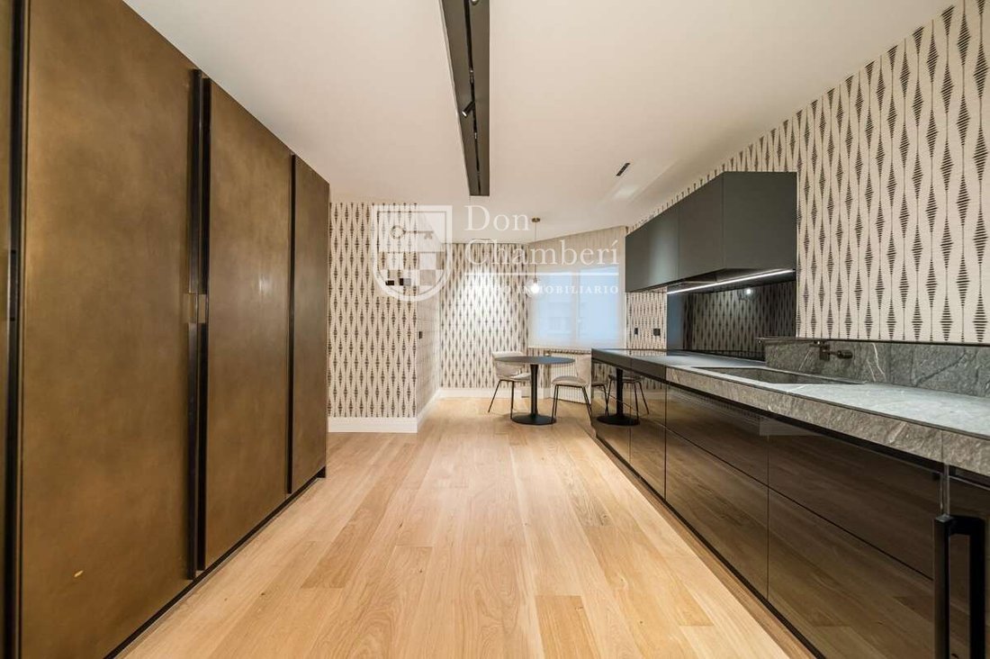 Apartment in Chamberi, Madrid, Spain 3 - 18939839