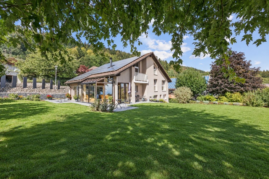 House in Val-de-Ruz, Canton of Neuchâtel, Switzerland 1 - 18940257