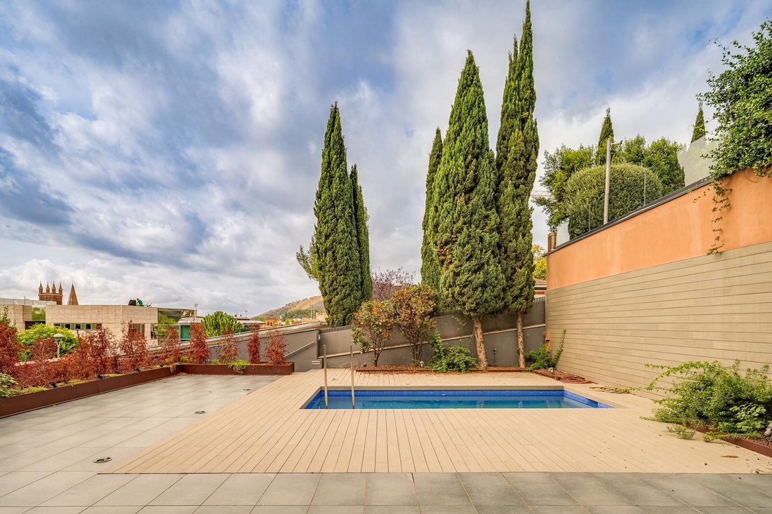 Villa in Sarrià-Sant Gervasi, Barcelona, Spain 3 - 18939774