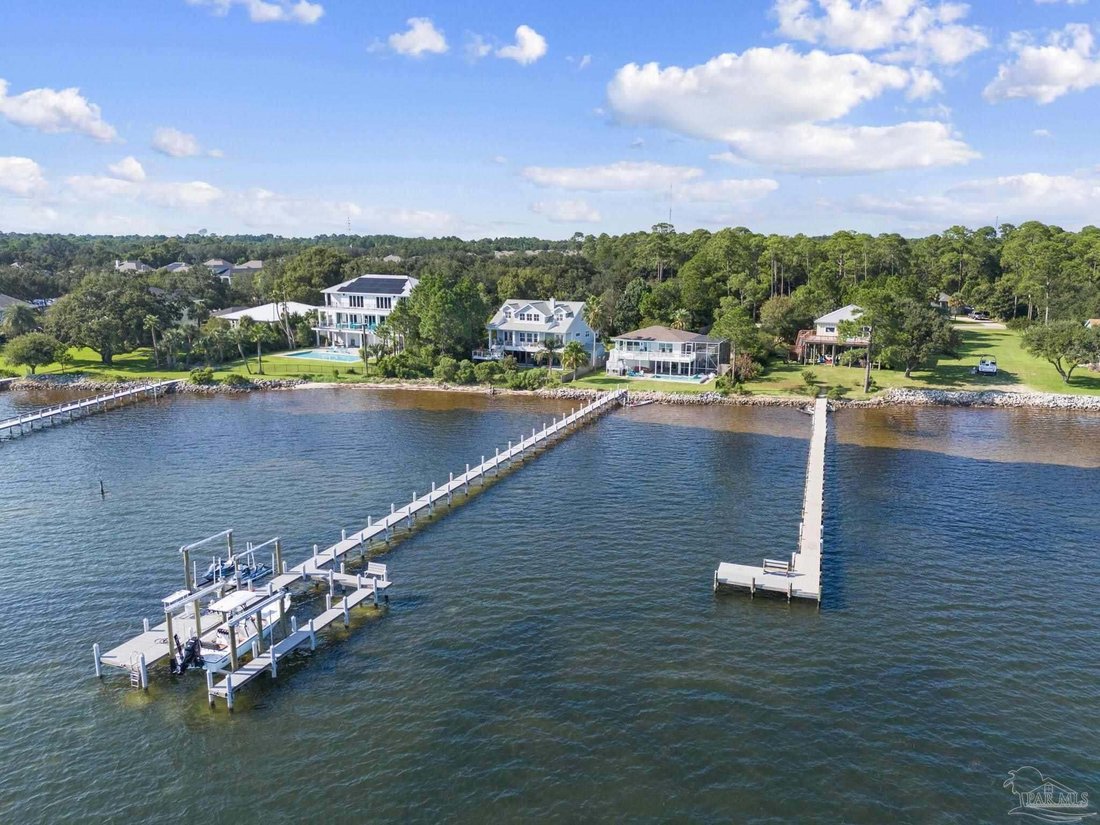 House in Gulf Breeze, Florida, United States 1 - 18942367