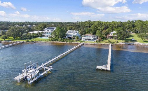 House in Gulf Breeze, Florida, United States 1