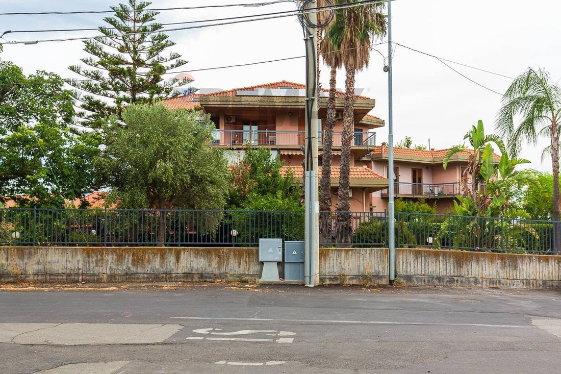 Apartment in Aci Catena, Sicily, Italy 1 - 18945111