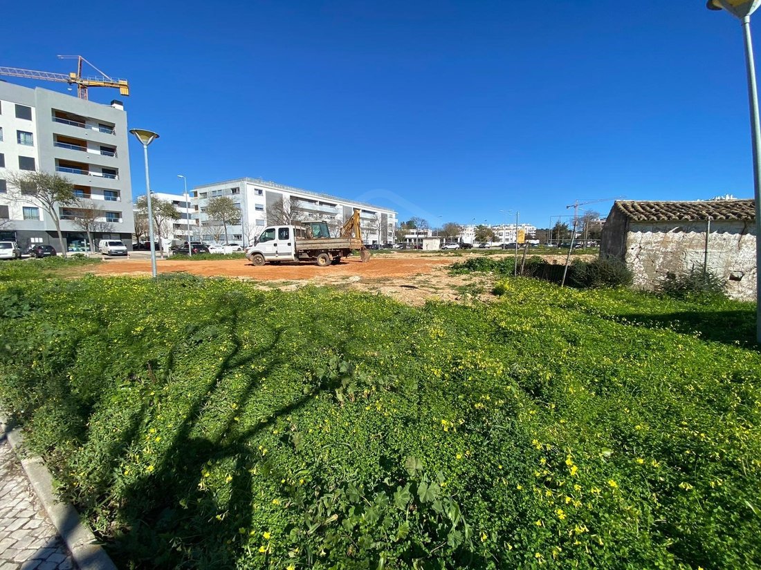 Land in Loule (Sao Clemente), Algarve, Portugal 4 - 18944757