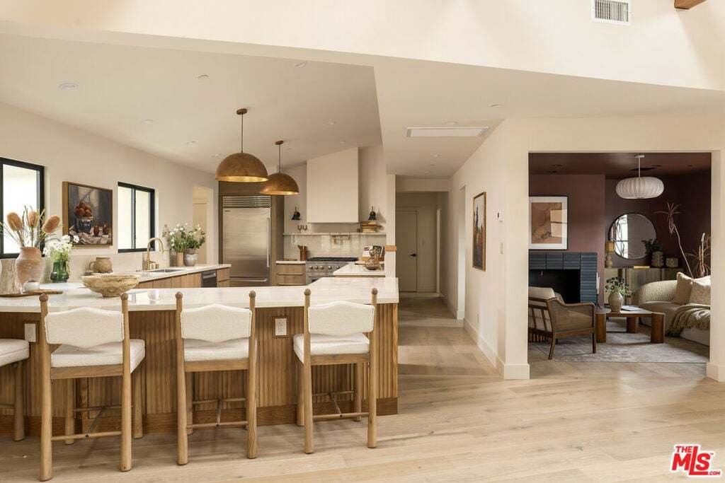 House in Altadena, California, United States 5 - 18942125