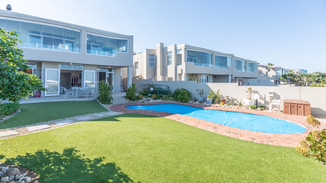 Country House in Bloubergstrand, Blaauwberg, Cape Town 3 - 18941123