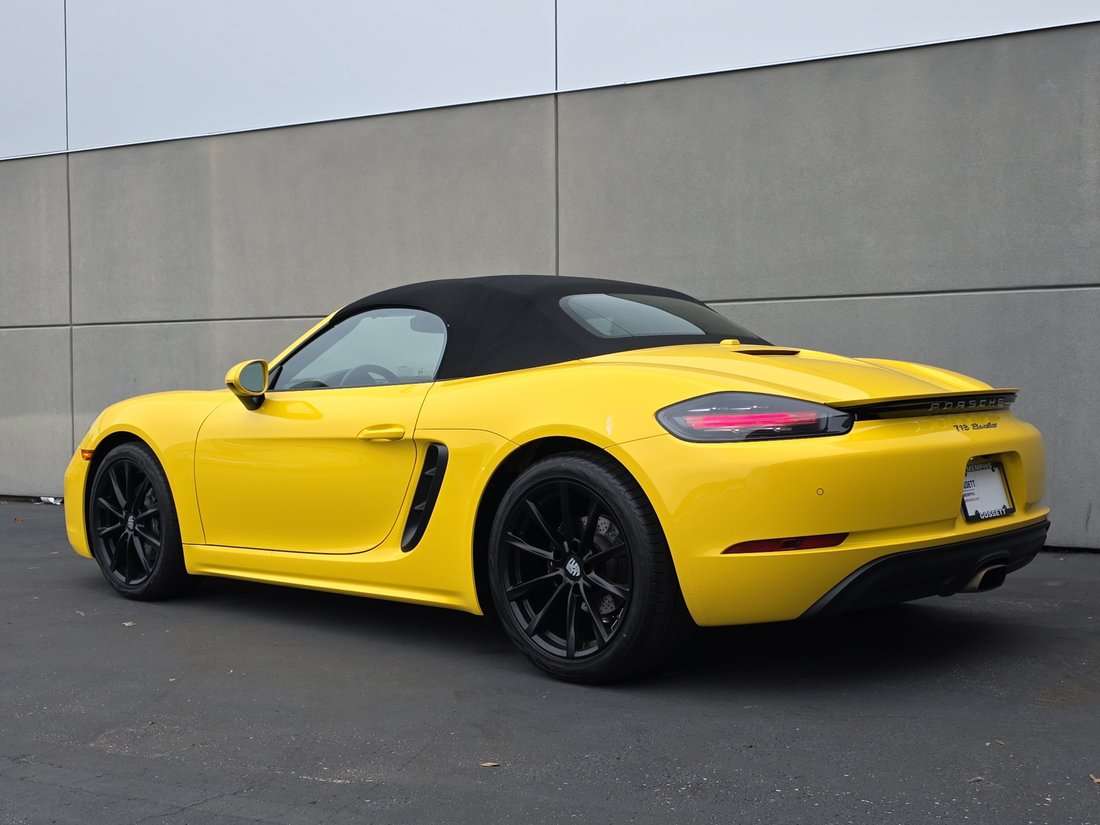 Cabriolet in Memphis, TN, United States 3 - 18940357