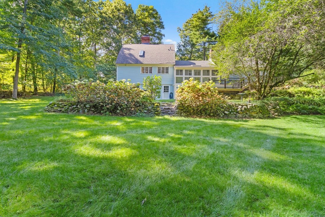 House in Bolton, Massachusetts, United States 2 - 18942780