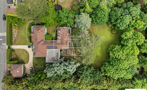 Villa in Vieux Croissy, Croissy-sur-Seine, France 1
