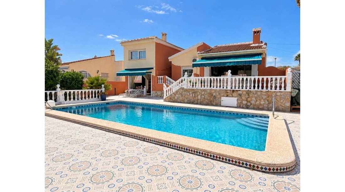 Villa in Ciudad Quesada, Rojales, Valencian Community 1 - 18943783