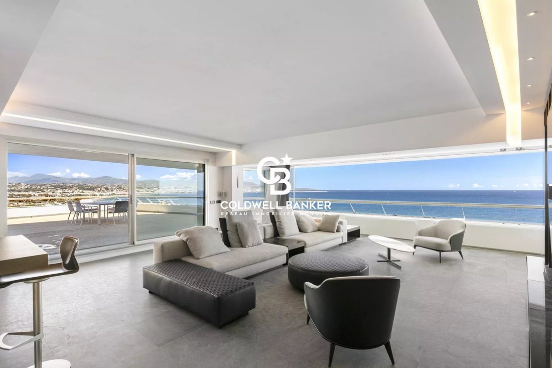 Apartment in Marina, Villeneuve-Loubet, France 2 - 18940559