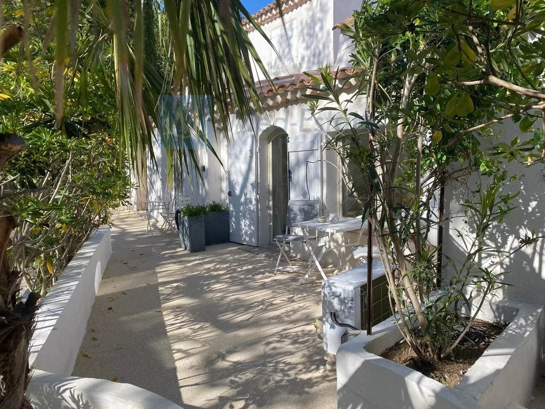 Villa in La Garde-Freinet, Provence-Alpes-Côte d'Azur, France 5 - 16501740