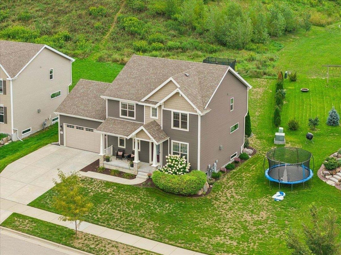 House in McFarland, Wisconsin, United States 3 - 18939283
