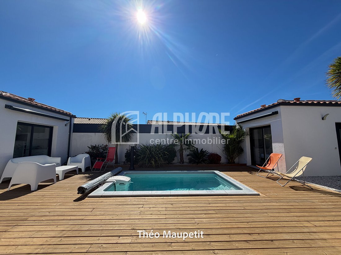 Villa in Littoral Ouest, Talmont-Saint-Hilaire, France 1 - 18944410