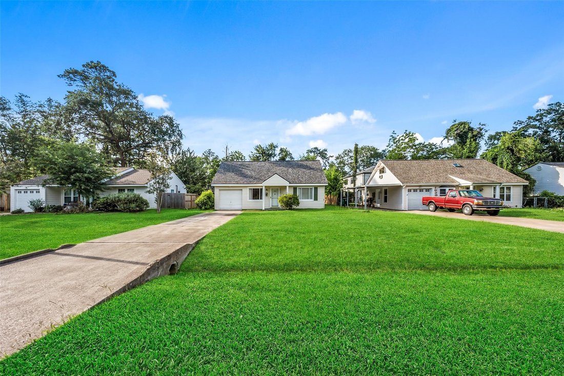 House in Houston, Texas, United States 3 - 18943446