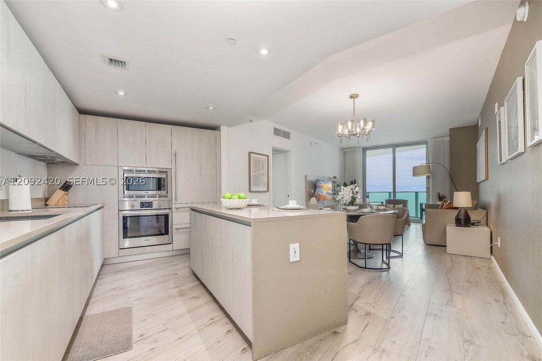 Condo in Hollywood, Florida, United States 4 - 18939821
