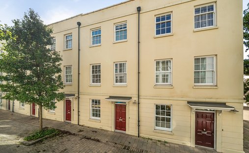 House in Plymouth, England 1