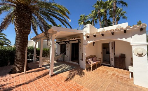 House in Cala Llenya, Santa Eularia des Riu, Balearic Islands 1