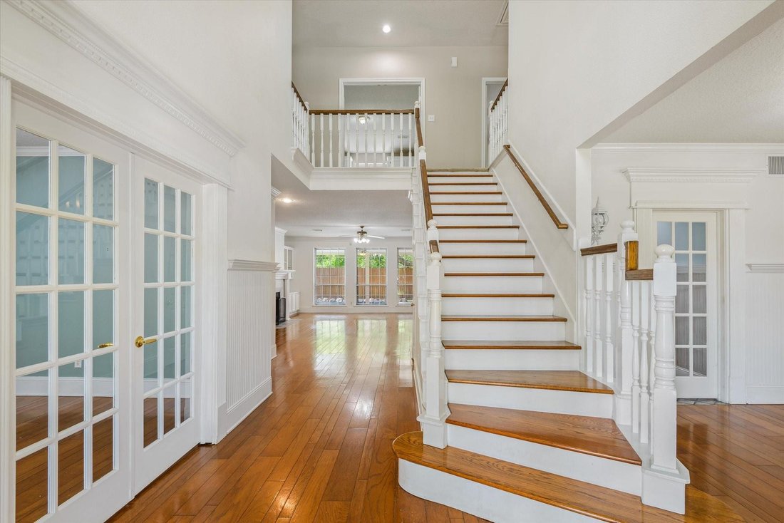 House in Friendswood, Texas, United States 5 - 18936962