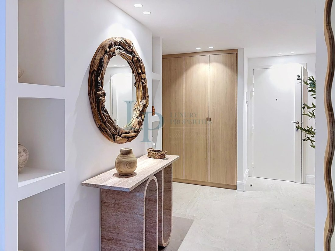 Apartment in La Source, Cannes, France 2 - 18944109