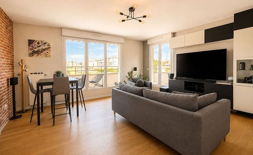 Apartment in Centre Ville, Rueil-Malmaison, France 1