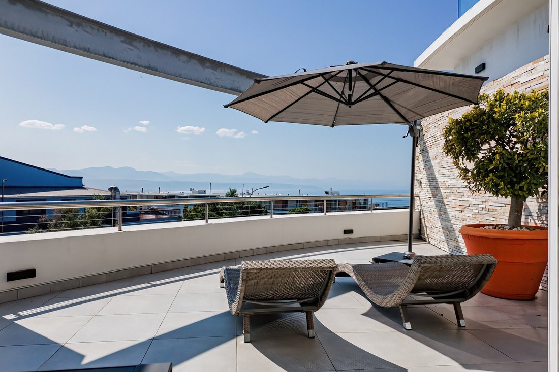 Apartment in Plettenberg Bay, Western Cape, South Africa 1 - 18941124