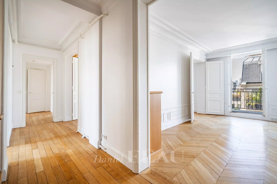 Apartment in La Plaine des Sablons, Neuilly-sur-Seine, France 5 - 18940557