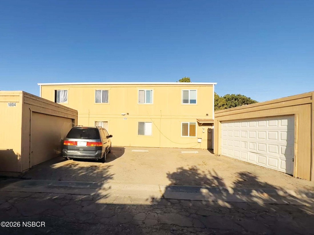 Santa Maria, California, United States 4 - 18941829